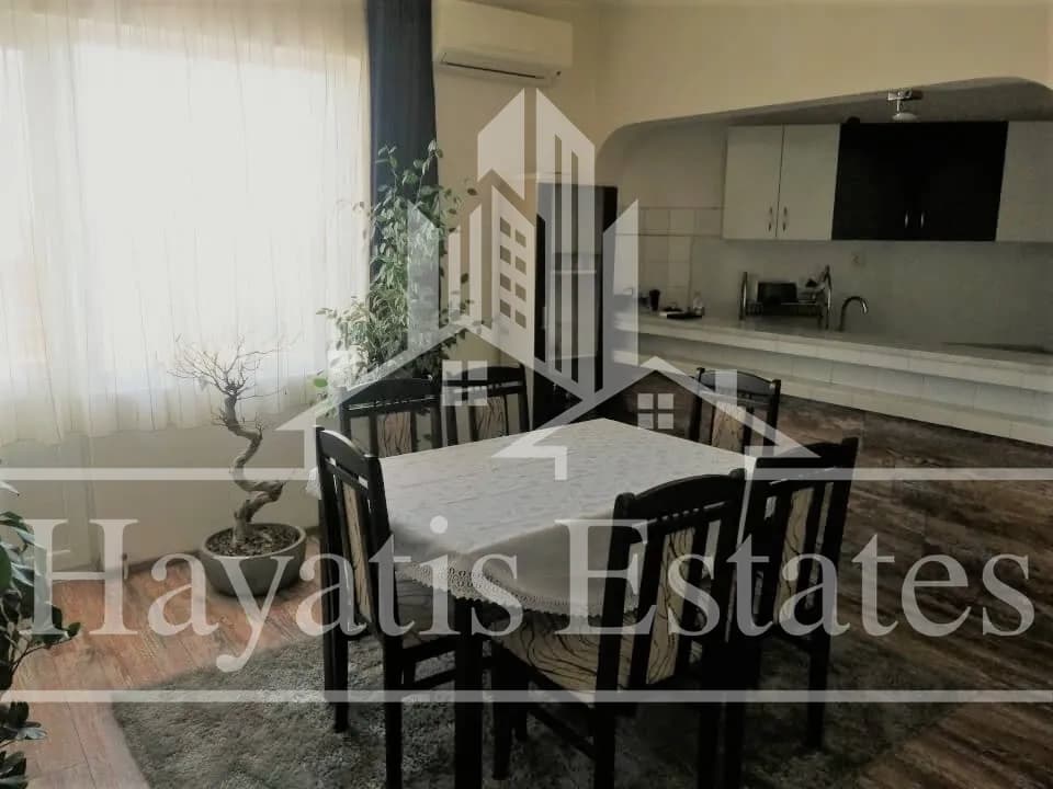 Продава се многостаен апартамент